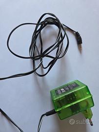 Custodia e alimentatore game Boy color
