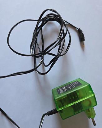 Custodia e alimentatore game Boy color
