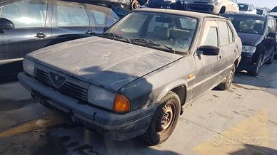 Alfa 33  1.3cc benzinal anno 1988 X ricambi