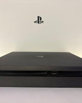 2 Play-station 4  slim 550GB COME NUOVO!!