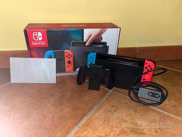 Nintendo switch + 2 pellicole protettive x schermo