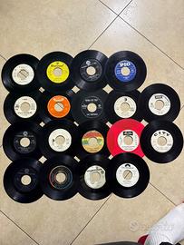 Lotto 18 45 giri anni ’60-’70 italiani e stranieri