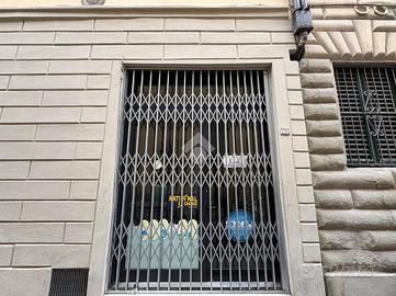 NEGOZIO A FIRENZE