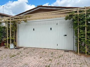 Porta garage basculante