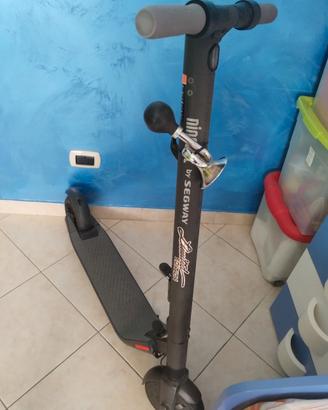 monopattino elettrico 