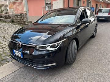 Volkswagen Golf 2022