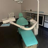 Arredi studio dentistico - Bovalino (€3000)