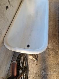 vasca smaltata in ghisa