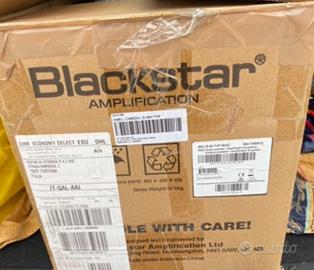 Testata Blackstar id 60 completa di pedaliera