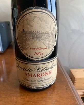 Vino bottiglia di amarone