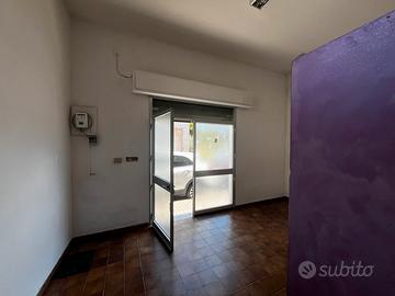 DEPOSITO 40 mq, PIRRI MOTEL AGIP,