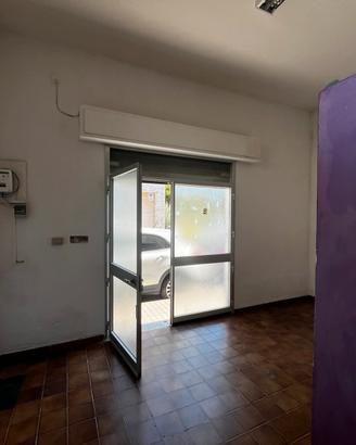 DEPOSITO 40 mq, PIRRI MOTEL AGIP,