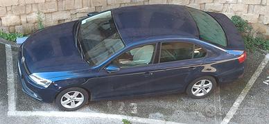 VOLKSWAGEN Jetta 3ª serie - 2011