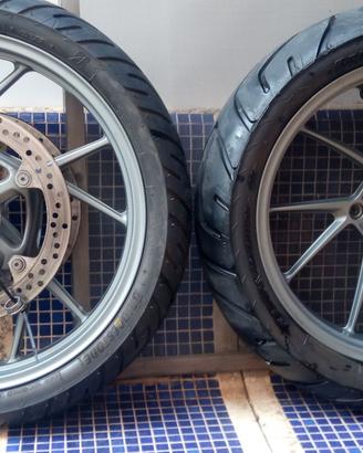 CERCHI COMPLETI BMW GS 1200/1250 chiamare