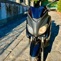 Yamaha X Max 125