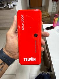 Il Drive 13000 è un avviatore portatile