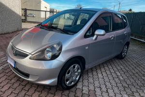 Honda Jazz 1.2 Live.  Neopatentato