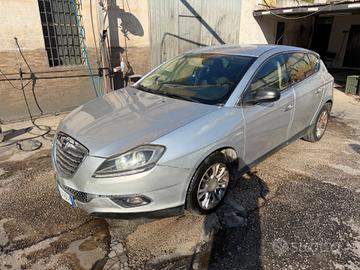 Lancia Delta 1.6 MJT DPF Gold