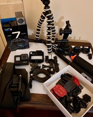 GoPro HERO 7 Black come nuova