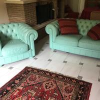 Divano Chester con due poltrone