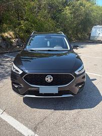 MG ZS LUXURY 2023