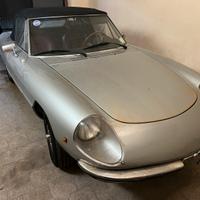 Alfaromeo duetto 2000