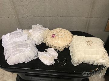 Cuscini portafedi anelli nuziali per sposi
