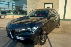 Alfa Romeo Stelvio 2.2 Turbodiesel 210 CV AT8 Q4 E