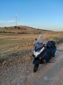 Aprilia Atlantic 500 anno 2002 intero per ricambi