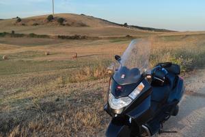 Aprilia Atlantic 500 anno 2002 intero per ricambi