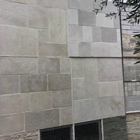 Pavimentare/rivestire con la pietra