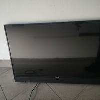 TV akai 32"