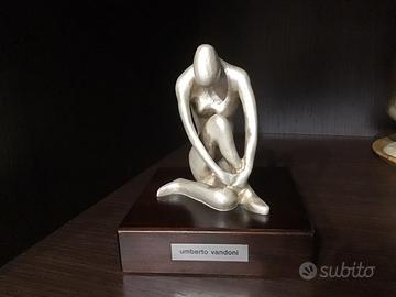 Statuetta dell’artista Umberto Vandoni