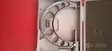 Micrometro marca NSK ( Japan) 50- 75 mm.