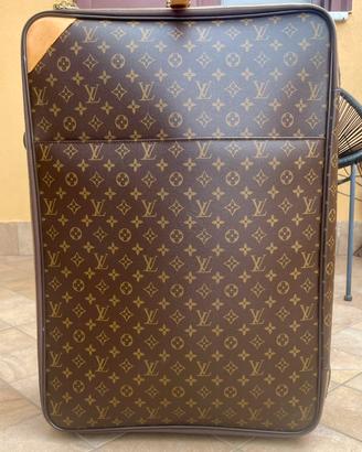 Louis Vuitton  Pegase 65 monogram