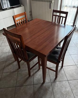 Tavolo in legno allungabile – fino a 10 posti