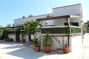 Struttura a 10 mt Lungomare Mattei