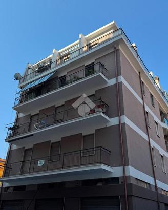 4 LOCALI A COLLEFERRO