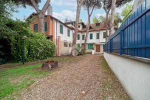 3 LOCALI A SANTA MARINELLA