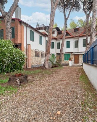 3 LOCALI A SANTA MARINELLA