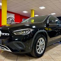 MERCEDES-BENZ GLA 200 d Automatic Sport UNIPRO -