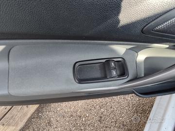 Comando vetri ant sx FORD FIESTA del 2010