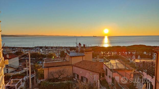 BARCOLA: CON SPLENDIDA VISTA MARE