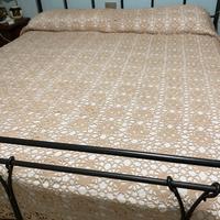 Copriletto matrimoniale di cotone fatto a mano