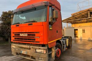Trattore stradale Iveco 460 t