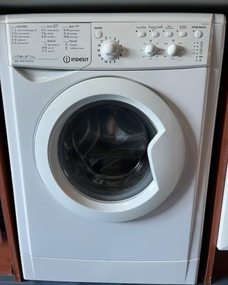Lavatrice indesit 6kg