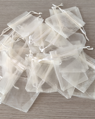 Sacchetto in tulle bianco porta confetti 50 pezzi