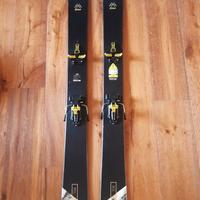 Aste Sci Dynastar Mfree 108 e pelli di foca