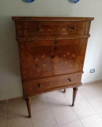 MOBILE MAGGIOLINA REPLICA