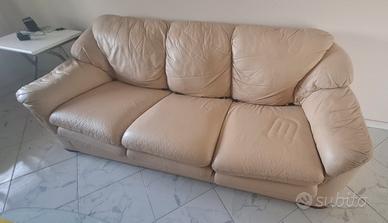 coppia divani in pelle